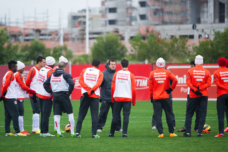 O Internacional é o clube com uma das maiores diferenças. Na tabela da CBF o clube ocupa a 5ª posição e na do Placar Real está em 11ª 