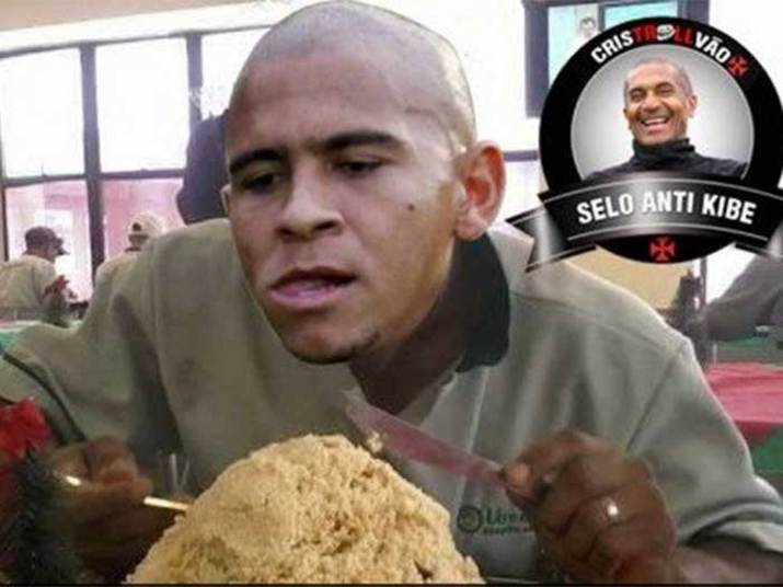 E começaram a fazer montagens em homenagem ao 'gordinho'. Operação nos dentes transforma Ronaldinho Gaúcho em sósia do Máskara