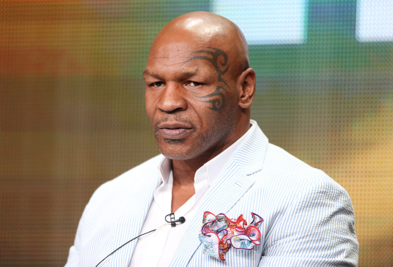 Menos de uma semana depois de declarar que estava à beira da morte, Mike
 Tyson voltou a comentar sobre sua situação atualmente. Segundo o 
ex-pugilista, ele está sem usar drogas e consumir bebidas alcoólicas há 
12 dias, mas afirmou que ainda está longe de estar recuperado e que 
precisa de ajuda