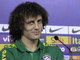 Companheiro de zaga de Thiago na seleção, David Luiz desembolsa R$ 418 mil por mês no Chelsea