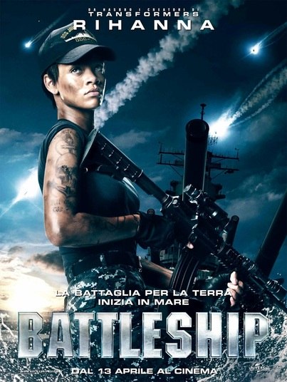 A cantora Rihanna fez uma participação em Battleship — A Batalha dos Mares e muita gente fez piada porque ela não fala mais que meia dúzia de frases