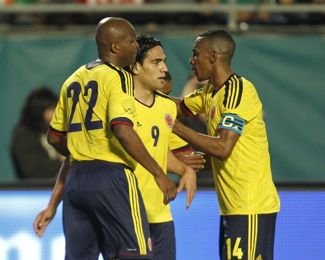 Colômbia, Bélgica e Uruguai estarão entre os cabeças-de-chave do sorteio da Copa do Mundo de 2014, que será realizado em dezembro na Bahia, se mantiverem por mais duas semanas as atuais posições no ranking mundial da Fifa, e, claro, se garantirem vaga no Mundial do Brasil. A decisão foi tomada após reunião do Comitê Executivo da Fifa, nesta sexta-feira (4), em Zurique, na Suíça