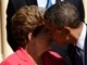 Presidente Dilma Roussef cumprimenta Barack Obama durante a foto com todos os líderes do G20, em São Peterburgo, na Rússia. O chefe de estado dos EUA prometeu explicar a espionagem ao governo brasileiro até quarta-feira (11)