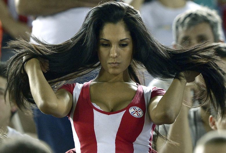 As mulheres paraguaias estão arrasando ultimamente nos estádios