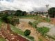 Parte dos córregos do Arrudas está sendo acobertado e perdendo a vegetação ribeirinha, essencial para a limpeza da água do ribeirão. O governador Antonio Anastasia anunciou, em março deste ano, que iria investir R$ 80 milhões em uma extensão das obras do Boulevard Arrudas, em trecho das vias próximas ao bairro Santa Efigênia, região leste de BH. A previsão é que o cobrimento do córrego esteja concluído até o final de 2014
