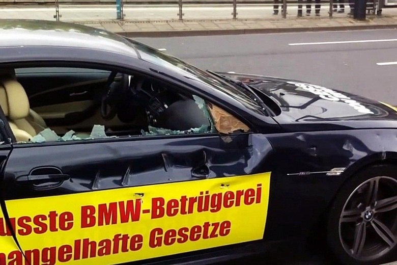 BMW M6 destruídoSaiba tudo sobre carros! Acesse www.r7.com/carros