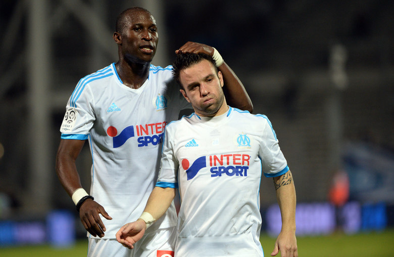 Tem clube francês de olho em Vietto também. O Olympique de
Marselhe, acostumado a lidar com promessas, já manifestou o seu interesse no
atacante do Racing