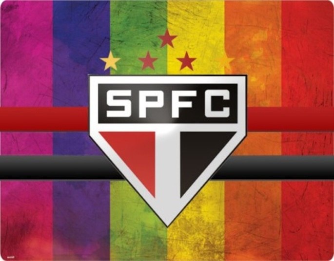 O São Paulo também tem sua representação gay na internet. O grupo Bambi Tricolor também chega a ter quase 2000 pessoas interessadas no Facebook