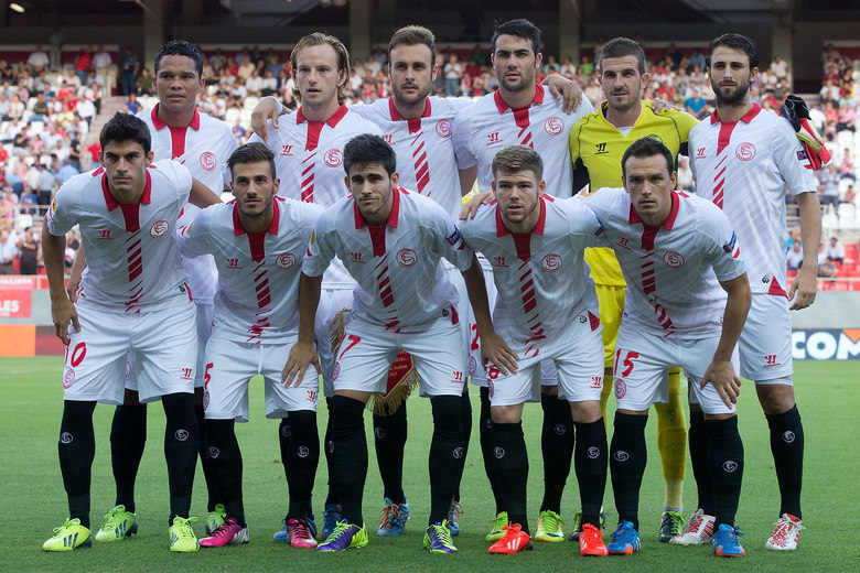 O Sevilla pode conquistar mais um título da Liga Europa em sua vida. No entanto, em campeonatos espanhóis a coisa está feia. O último título da equipe foi na temporada 1945/1946, uma longa fila de 68 anos