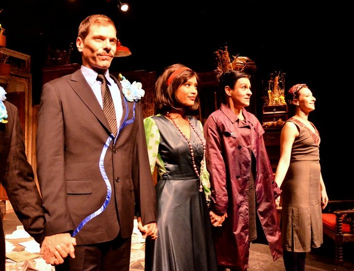 A peça Caixa de Areia está em cartaz no teatro CIT-Ecum de sexta a domingo; saiba mais