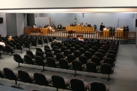 Tribunal do Júri de Brasília: acusada será julgada nesta quinta-feira (19), às 9h
