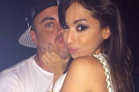 Biel escreveu sobre Anitta: "Como eu amo demais essa menina"