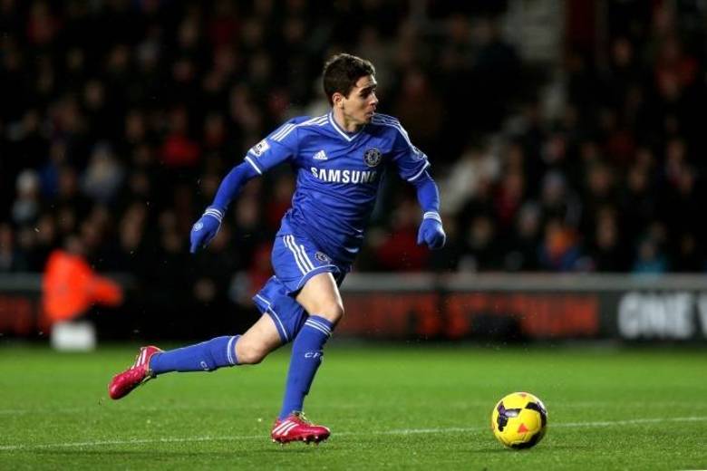 O Chelsea passou fácil pelo Southampton, ao vencer por 3 a 0 fora de casa, e Oscar foi o grande destaque dos Blues. O brasileiro comandou a equipe e ainda deixou o dele... O Chelsea passou fácil pelo Southampton, ao vencer por 3 a 0 fora de casa, e Oscar foi o grande destaque dos Blues. O brasileiro comandou a equipe e ainda deixou o dele...