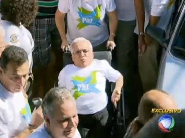 Em 2003, sofreu um AVC (acidente vascular cerebral) que afetou de vez suas habilidades. Passou a morar em São Paulo, em uma casa toda adaptada, na companhia das irmãs