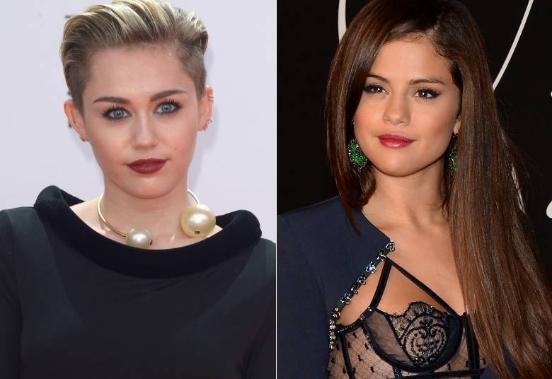 O desentendimento entre Miley Cyrus e Selena Gomez teria começado quando Nick Jonas, dos Jonas Brothers, terminou seu namoro com Miley e engatou uma relação com Selena. Desde então, as estrelas acham diversos motivos para não se aproximarem, mesmo que as duas já tenham deixado Nick há muito tempo O desentendimento entre Miley Cyrus e Selena Gomez teria começado quando Nick Jonas, dos Jonas Brothers, terminou seu namoro com Miley e engatou uma relação com Selena. Desde então, as estrelas acham diversos motivos para não se aproximarem, mesmo que as duas já tenham deixado Nick há muito tempo