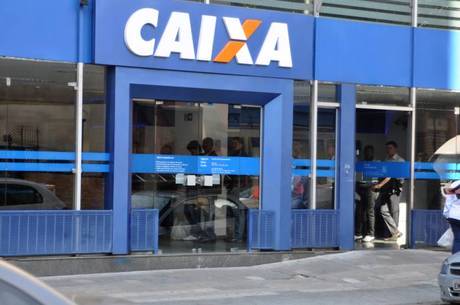 Caixa afirma que monitora a base dos clientes desde 2000