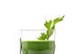 Vamos falar de... suco verde!Rico em polifenois e carotenoides, substâncias que combatem os radicais livres no organismo, o suco verde é um dos grandes aliados não só da boa forma, mas também da saúde: ele desintoxica e desinflama o organismo; tem o poder de melhorar o pique e a
digestão, além de deixar a pele mais bonita. Não à toa virou um ícone de beleza e boa forma no cardápio e, por isso, 'queridinho das famosas'!