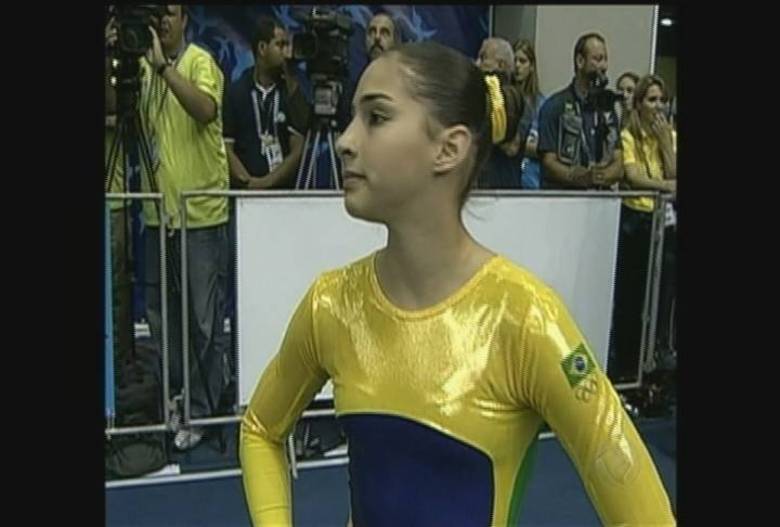 Laís Souza, hoje com 25 anos, despontou para o esporte ainda criança. A ex-ginasta conquistou uma prata e dois bronzes no Pan-Americano do Rio 2007, além de um bronze em Santo Domingo 2003