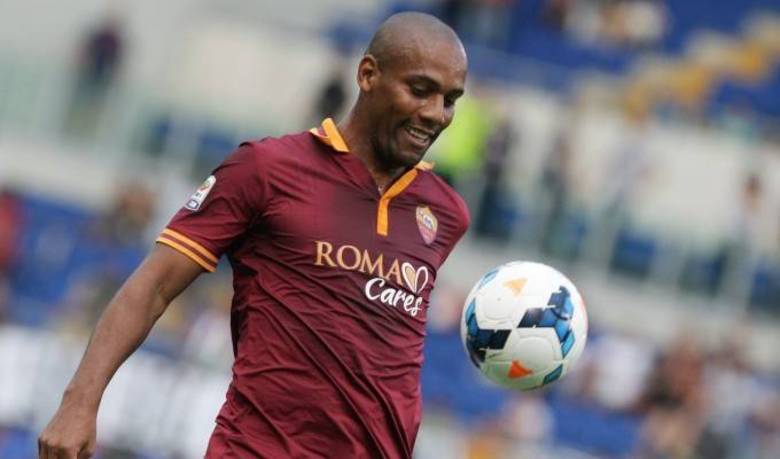 Maicon já é 'experiente' na Europa. Jogou pela Inter de Milão, pelo Manchester City e atualmente defende a Roma, mas antes de fazer sucesso no velho continente, o jogador se destacou no Cruzeiro, clube que o revelou para o futebol mundial