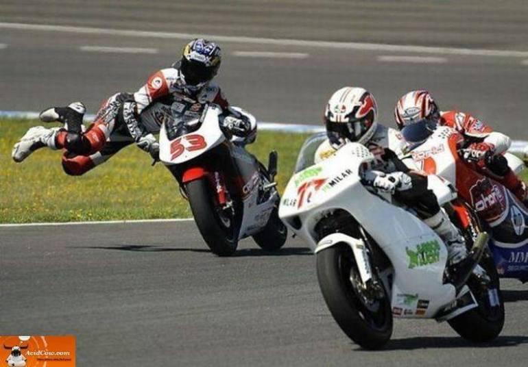 Volta aqui, motoca! Volta aqui, motoca!