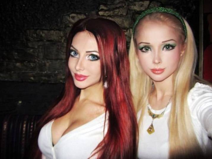 No máximo ela tem recebido as amiguinhas gatas em casa
