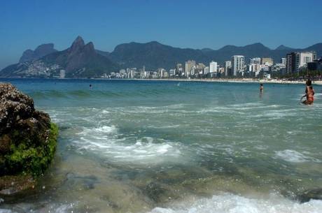 Arpoador, Ipanema e Leblon estão próprias para o banho