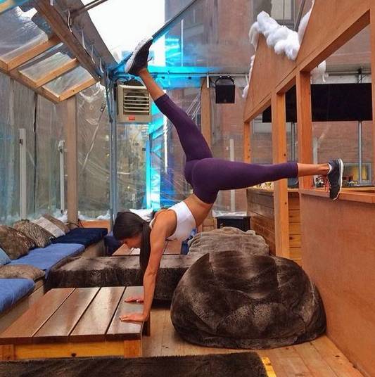A então rainha Jen Selter e seu famoso bumbum são conhecidos em quase todo o mundo. O sucesso nas redes sociais acontece pela norte-americana gostar de exibir seu treino A então rainha Jen Selter e seu famoso bumbum são conhecidos em quase todo o mundo. O sucesso nas redes sociais acontece pela norte-americana gostar de exibir seu treino