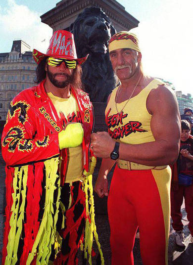 Hulk Hogan é bem ativo nas redes sociais, e as vezes posta algumas fotos antigas, como esta, ao lado de Randy Savage