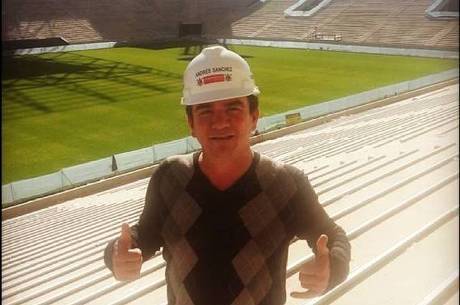 Medo de perder? Andrés diz que inauguração do Itaquerão terá Corinthians contra Corinthians.