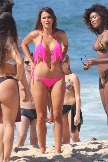 Fotos de atrizes famosas com celulite e estrias 27 Fotos de atrizes famosas com celulite e estrias 81
