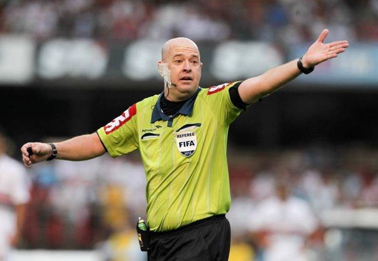Héber Roberto Lopes é mais um alvinegro: torcedor fanático do Timão Héber Roberto Lopes é mais um alvinegro: torcedor fanático do Timão