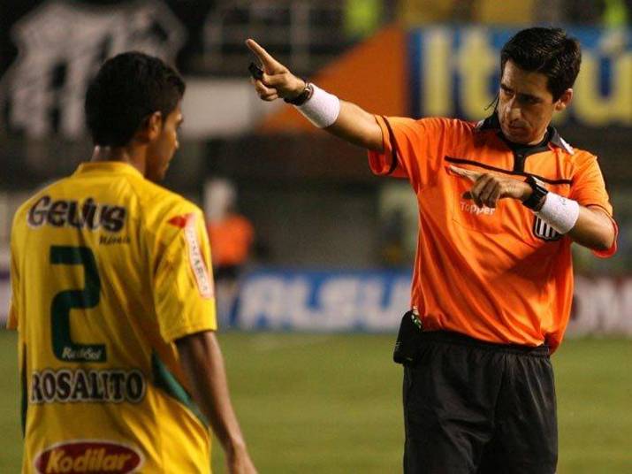 Rodrigo Bragetto deve estar feliz com o esforçado desempenho do seu clube, já que é torcedor do Palmeiras