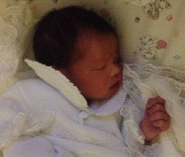 Esta é Sophia, que também embarcou num sono gostoooso! Esta é Sophia, que também embarcou num sono gostoooso!