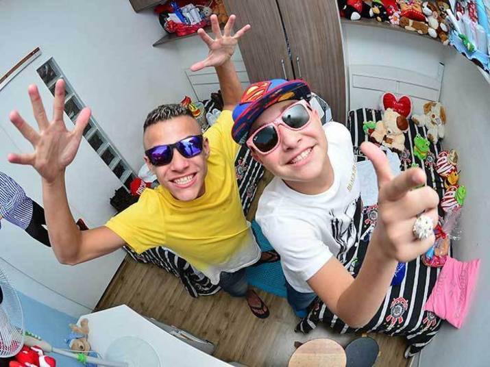 Segundo informações da assessoria de imprensa do artista, a família espera o resultado da necrópsia para saber as verdadeiras causas da morte. Por enquanto, a principal suspeita é de uma parada cardíaca. Assista ao vídeo!