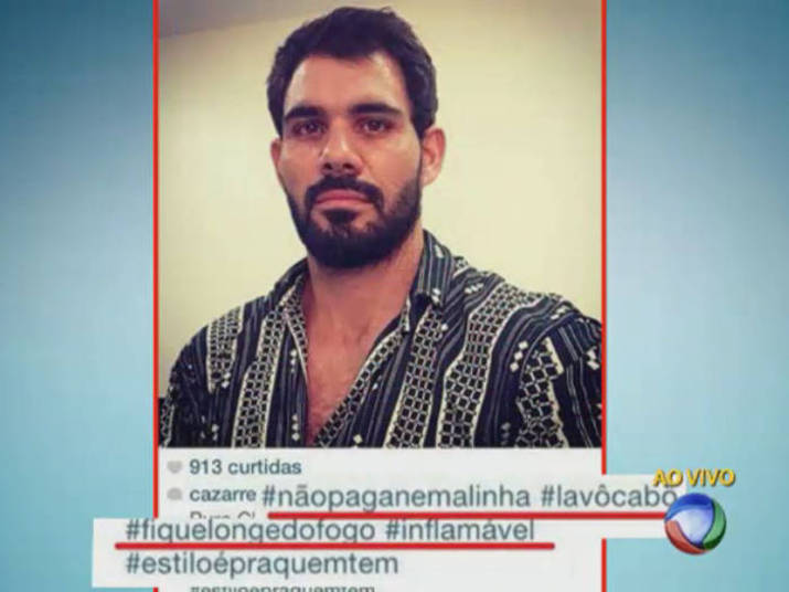 Conhecido por interpretar o personagem Ninho na novela Amor à Vida na TV Globo, o galã Juliano Cazarré levantou polêmica ao fazer pouco caso de uma camisa comprada recentemente no Nordeste. Sem perder a chance de cutucar o bonitão, a blogueira deu sua opinião sobre o assunto.— Ele pagou R$ 8 nessa camisa em Pernambuco e depois tirou sarro na rede social que o tecido era porcaria. Ele foi arrogante!Agora clique aqui e saiba todos os detalhes com exclusividade sobre esta notícia!