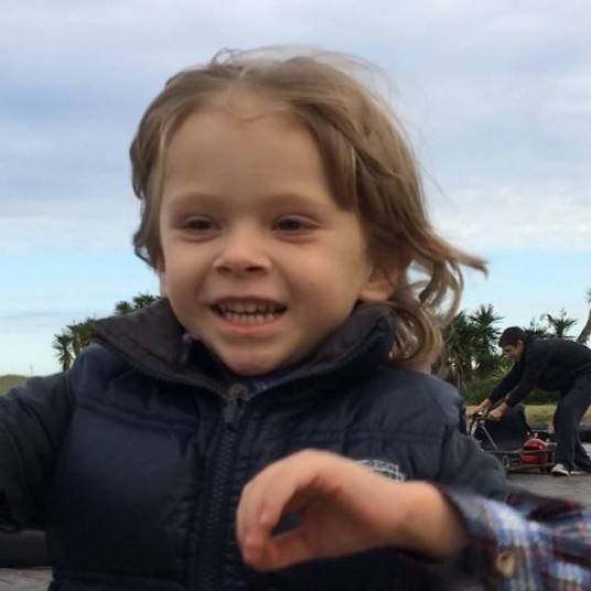 Alexandre Iodice não ficou com o filho no sábado e sentiu falta de Vittorio, filho com a apresentadora Adriane Galisteu.— Putzzzzz que saudades do meu lindão !!!!!!! Alexandre Iodice não ficou com o filho no sábado e sentiu falta de Vittorio, filho com a apresentadora Adriane Galisteu.— Putzzzzz que saudades do meu lindão !!!!!!!