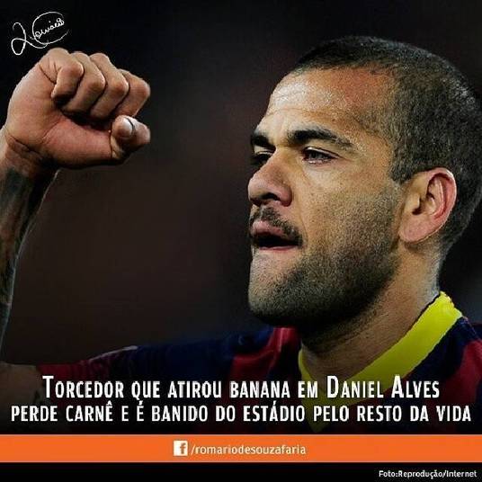 Romário não postou foto de banana, mas defendeu o lateral brasileiro Daniel Alves Romário não postou foto de banana, mas defendeu o lateral brasileiro Daniel Alves