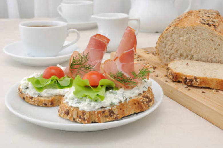 E que tal fazer um sanduíche se transformar em bruschetta? Aprenda a preparar E que tal fazer um sanduíche se transformar em bruschetta? Aprenda a preparar