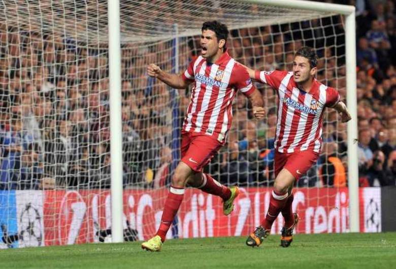 

O Atlético de Madrid também já está em uma longa fila. Os ‘Colchoneros’
não conquistam um título desde a temporada 1995/1996, quando o clube conquistou
o doblete, nome dado quando se conquista o Campeonato Espanhol e a Copa do Rei.
Nesta temporada, a equipe pode quebrar esse jejum caso conquista a Liga dos
Campeões ou o Nacional. O clube ainda está na briga pelas duas competições

