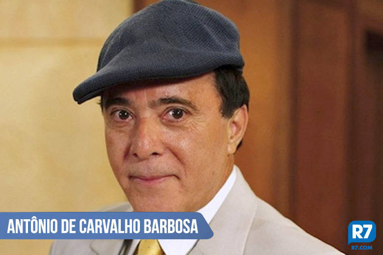 Antônio de Carvalho Barbosa adotou artisticamente o nome de Tony Ramos Antônio de Carvalho Barbosa adotou artisticamente o nome de Tony Ramos