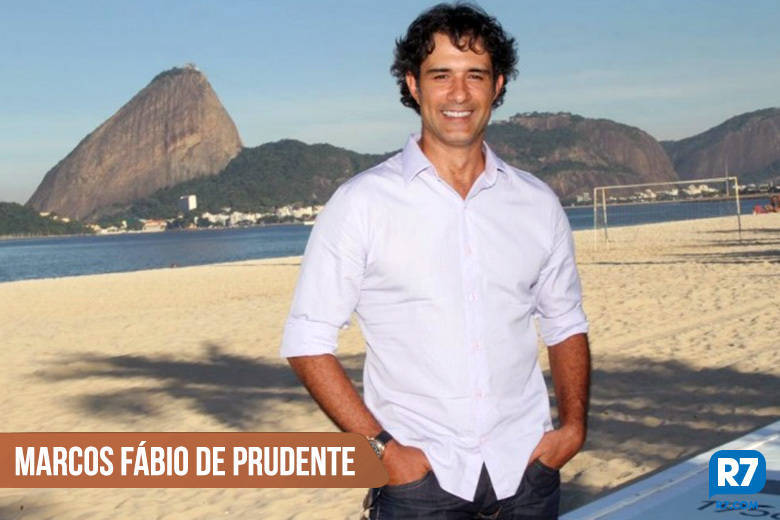 Marcos Pasquim, quem diria, é Marcos Fábio de Prudentes. O “Pasquim” foi herdado como apelido quando era criança graças ao jornal “O Pasquim” Marcos Pasquim, quem diria, é Marcos Fábio de Prudentes. O “Pasquim” foi herdado como apelido quando era criança graças ao jornal “O Pasquim”