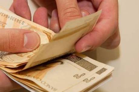 De acordo com o Dieese, salário mínimo do trabalhador deveria ser de R$ 3.079,31 hoje para suprir as despesas básicas