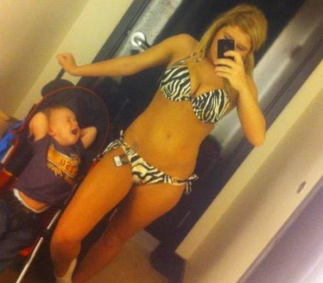 1fg5zsznfc 42zk719le7 file Mamães sensualizam em selfies muito suspeitas