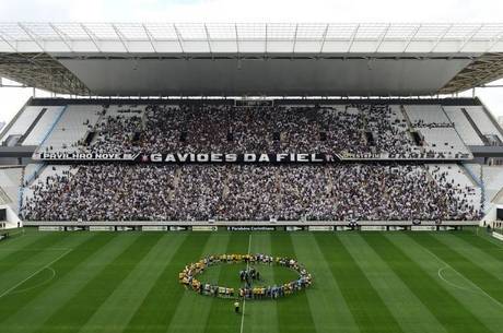 Opinião: Andrés mostra estádio moderno e mentalidade arcaica