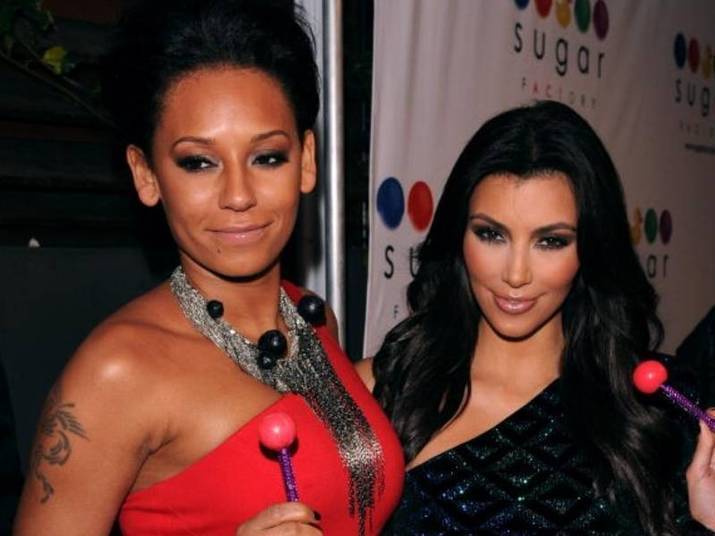 Kim Kardashian e Mel B. (scary spice) Sim, Kim conseguiu o que muitas meninas que cresceram nos anos 90 queriam: ser amiga de uma spice girl. Elas se aproximaram quando a cantora se mudou para Los Angeles, em 2012 Kim Kardashian e Mel B. (scary spice) Sim, Kim conseguiu o que muitas meninas que cresceram nos anos 90 queriam: ser amiga de uma spice girl. Elas se aproximaram quando a cantora se mudou para Los Angeles, em 2012