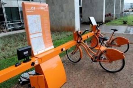 O sistema conta com cem bicicletas para compartilhamento e um aplicativo voltado às ciclovias da capital