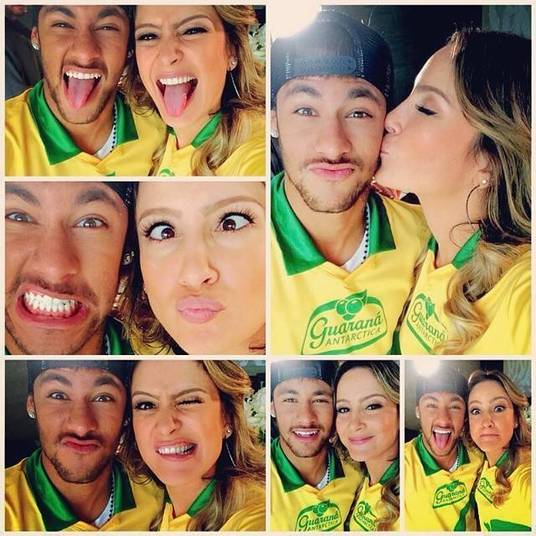 É claro que não poderia faltar a cantora brasileira oficial da Copa do Mundo, Claudia Leitte. Durante uma sessão de fotos para uma campanha publicitária em Barcelona, na Espanha, eles aproveitaram para fazer selfies e publicar no Instagram 
