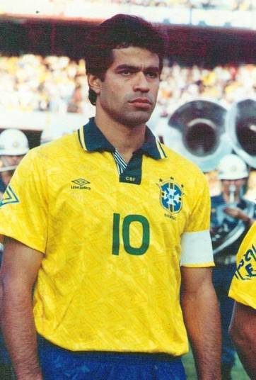 Tido como uma das grandes decepções da seleção brasileira na conquista do tetracampeonato em 1994, na Copa dos Estados Unidos, Raí acabou começando com o pé direito o Mundial daquele ano, e foi autor de um dos gols na vitória do time na estreia do torneio, que foi por 2 a 0 em cima da Russia