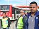 Silas André dos Santos, 18 anos, não conseguiu embarcar
em dois ônibus seguidos no Terminal D. Pedro e precisou de muita paciência nesta manhã