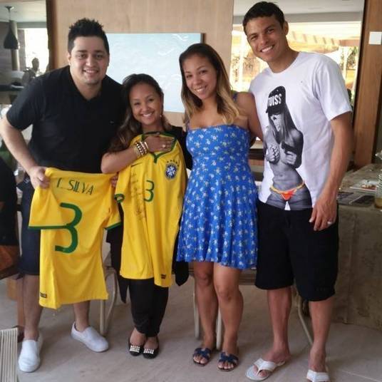 Thiago Silva também passou o dia ao lado da família 